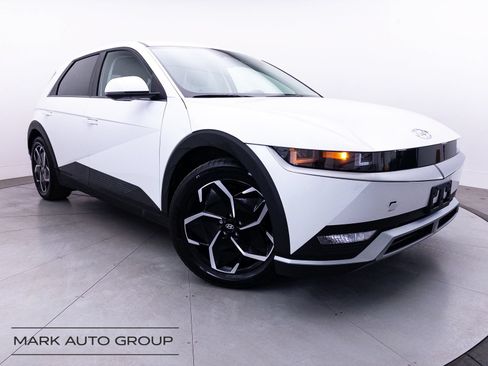 Used 2024 Hyundai Ioniq 5 SEL RWD image 1