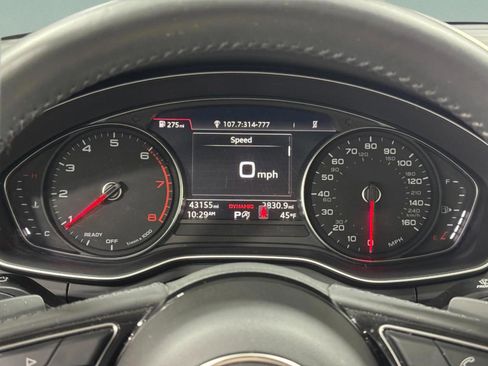 Used 2019 Audi A4 2.0T Premium w/ Convenience Package image 34