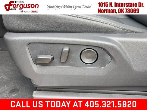 New 2026 GMC Sierra 1500 SLT w/ SLT Premium Plus Package AWD/4WD image 18