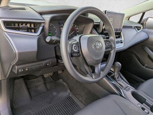 Used 2023 Toyota Corolla LE image 10