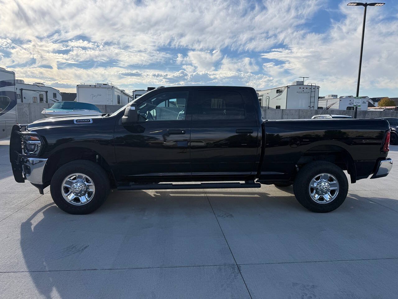 Used 2025 RAM 2500 Tradesman AWD/4WD image 6