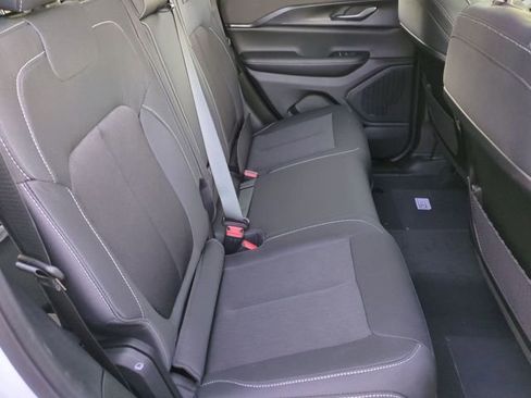 New 2026 Jeep Grand Cherokee Laredo X AWD/4WD image 27