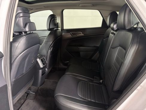 Used 2023 Kia Sportage SX FWD image 40