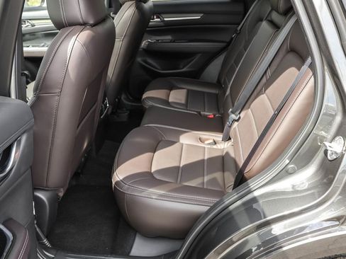 New 2025 MAZDA CX-5 Signature image 38