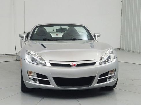 Used 2009 Saturn Sky w/ Premium Trim Package RWD image 2