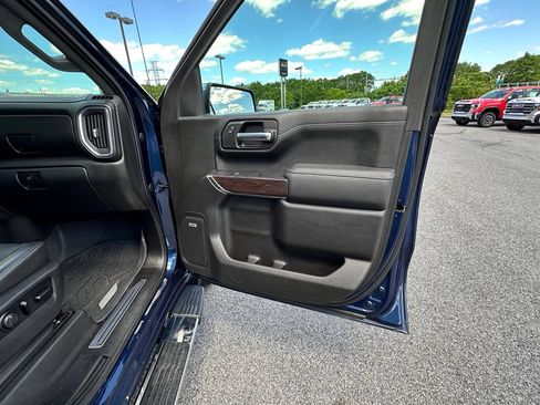 Certified 2020 GMC Sierra 1500 SLT w/ SLT Premium Plus Package AWD/4WD image 16