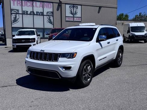 Used 2020 Jeep Grand Cherokee Limited AWD/4WD image 10
