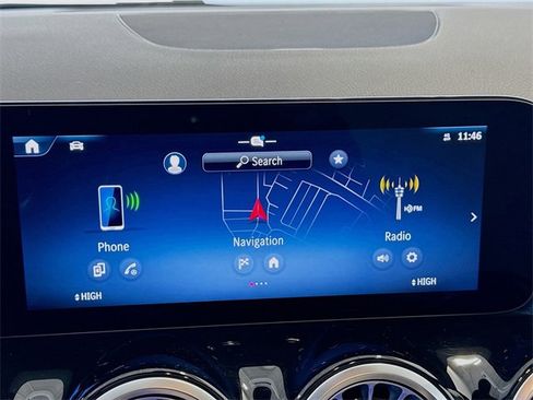 Certified 2025 Mercedes-Benz GLA 250 4MATIC image 11