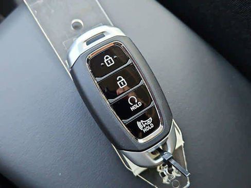 New 2026 Hyundai Venue SEL image 33