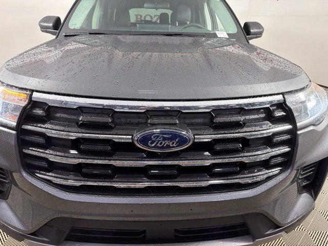 Used 2026 Ford Explorer Active RWD image 5