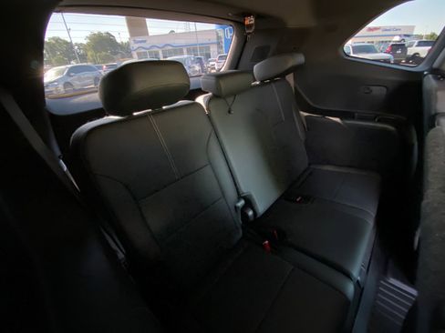 Used 2024 GMC Acadia Elevation w/ Black Edition FWD image 28
