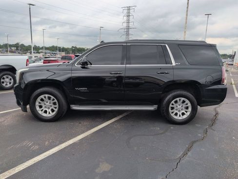 Used 2015 GMC Yukon SLT AWD/4WD image 3