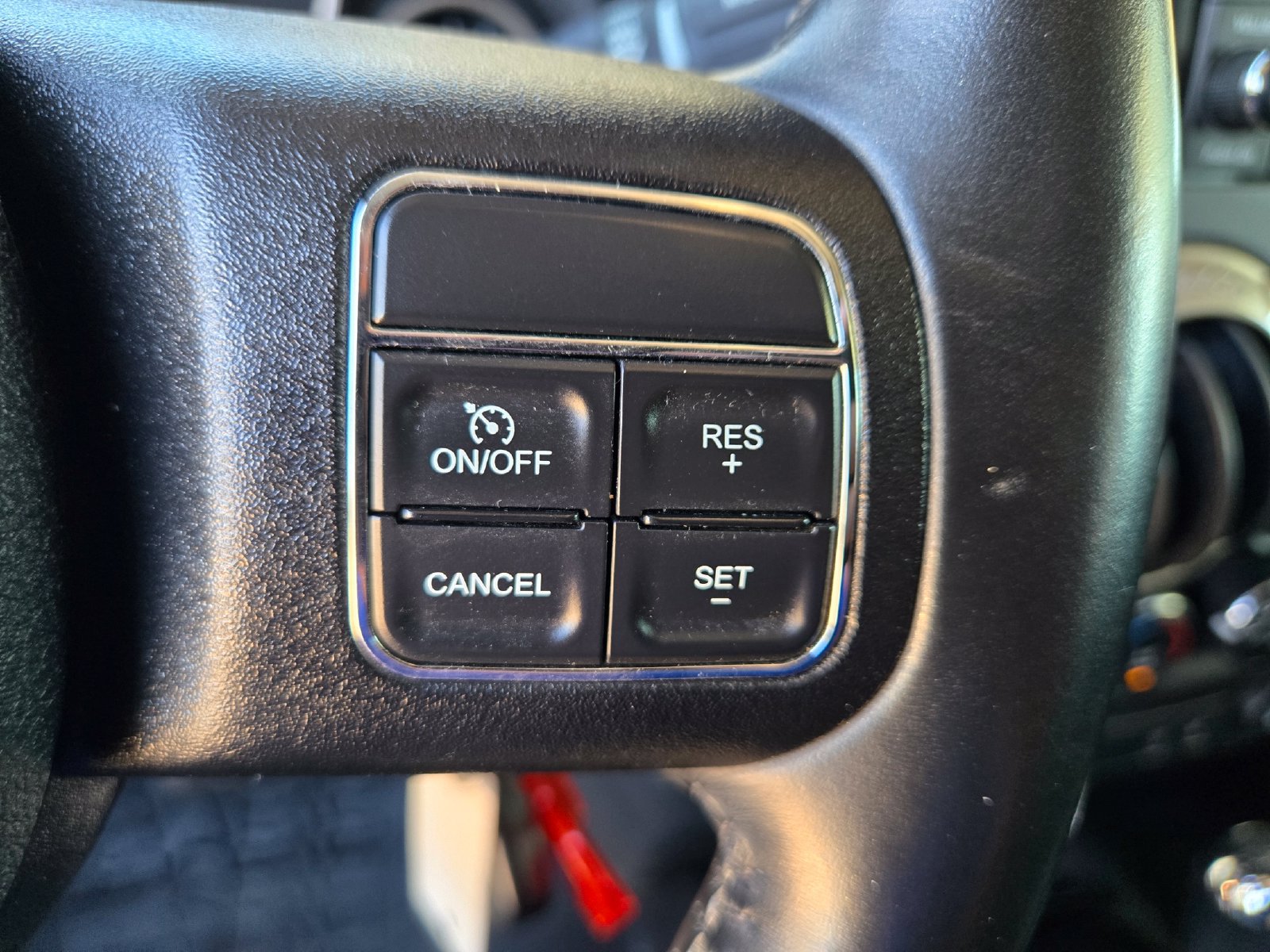 Used 2016 Jeep Wrangler Unlimited Sahara AWD/4WD image 13