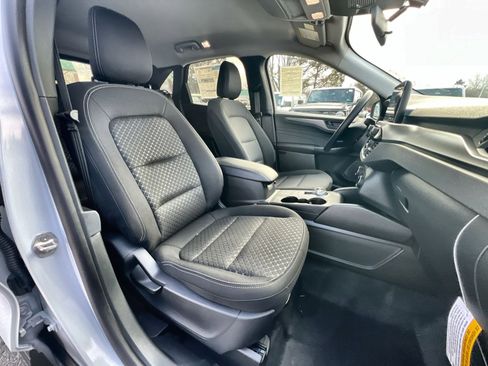 New 2026 Ford Escape Active image 25