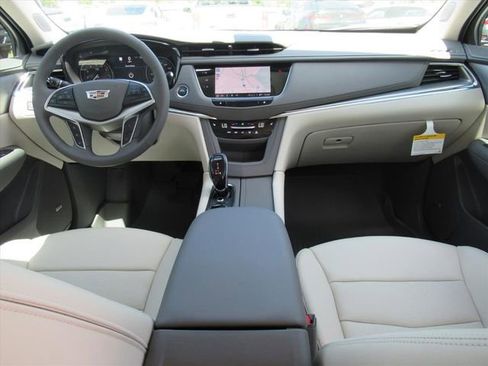 New 2026 Cadillac XT5 Premium Luxury w/ LPO, Floor Liner Package FWD image 11