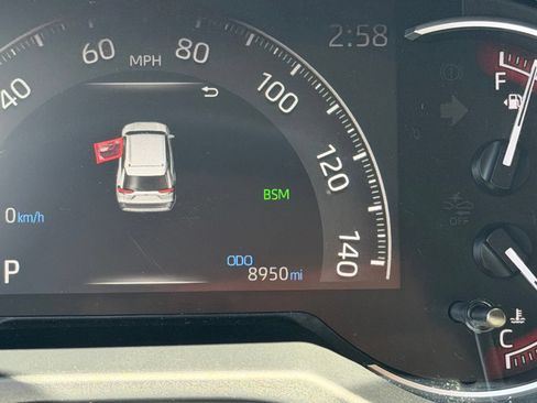 Used 2025 Toyota RAV4 LE FWD image 20