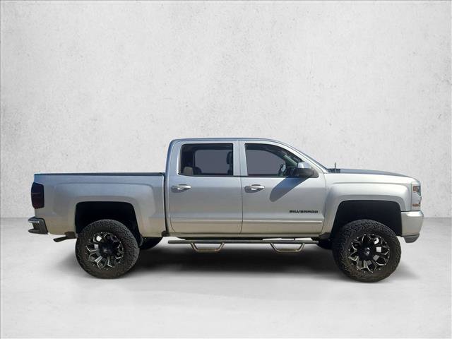 Used 2018 Chevrolet Silverado 1500 LT w/ All Star Edition RWD image 4