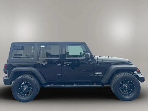 Used 2016 Jeep Wrangler Unlimited Sport w/ Quick Order Package 24S AWD/4WD image 4