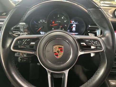 Used 2021 Porsche Macan AWD/4WD image 29