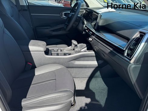 New 2026 Kia Sorento S image 19
