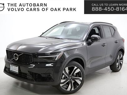 New 2026 Volvo XC40 B5 Ultra w/ Climate Package