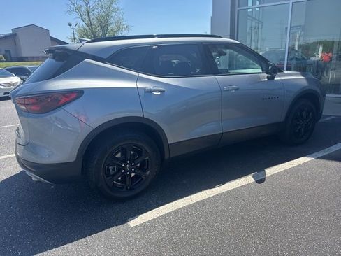 Used 2023 Chevrolet Blazer LT w/ Convenience Package image 3