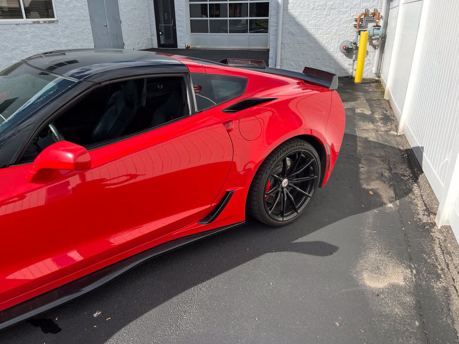 Used 2016 Chevrolet Corvette Z06 w/ 2LZ Preferred Equipment Group RWD image 8