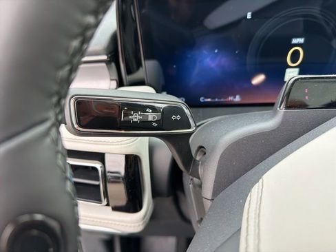 New 2026 Lincoln Aviator AWD image 26