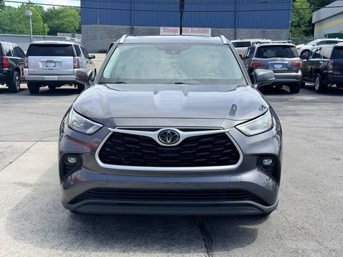 Used 2020 Toyota Highlander XLE FWD image 9