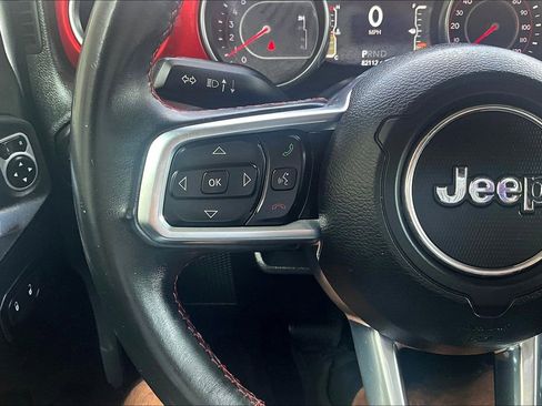 Used 2018 Jeep Wrangler Unlimited Rubicon image 17