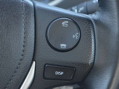 Used 2016 Toyota Corolla S Premium image 32