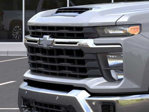 New 2026 Chevrolet Silverado 3500 LT w/ All Star Edition AWD/4WD image 13