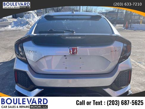 Used 2018 Honda Civic Sport image 4