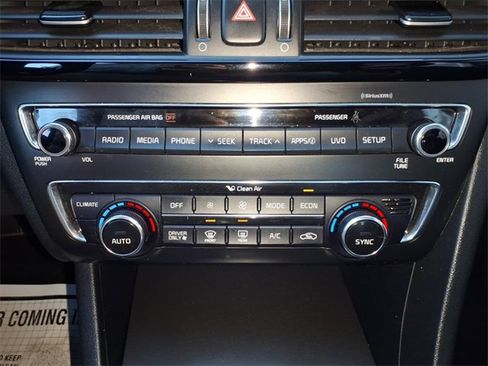 Used 2018 Kia Optima Premium w/ Convenience Package image 14