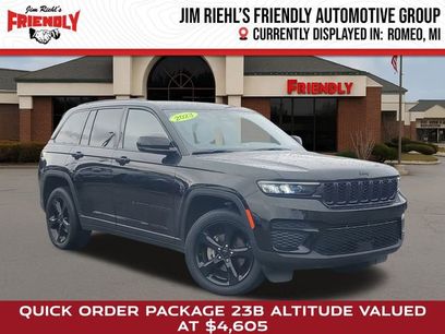 Used 2023 Jeep Grand Cherokee Altitude