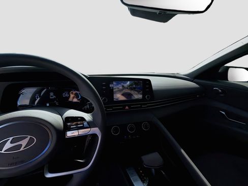 New 2026 Hyundai Elantra SE FWD image 10