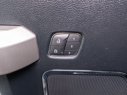 Used 2019 Ford F150 Lariat AWD/4WD image 18