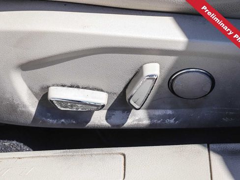Used 2019 Ford Fusion SEL FWD image 15