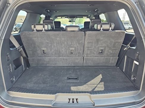 Used 2021 Ford Expedition XLT AWD/4WD image 27