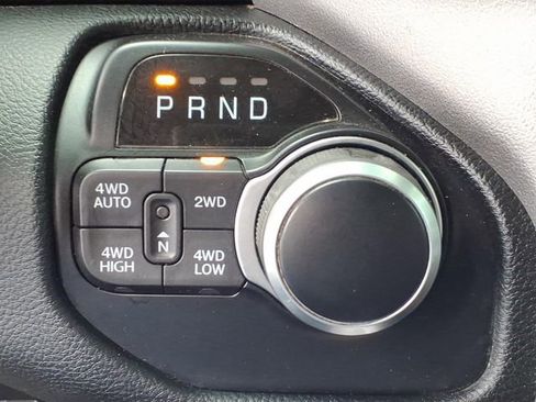 Certified 2020 RAM 1500 Big Horn AWD/4WD image 27
