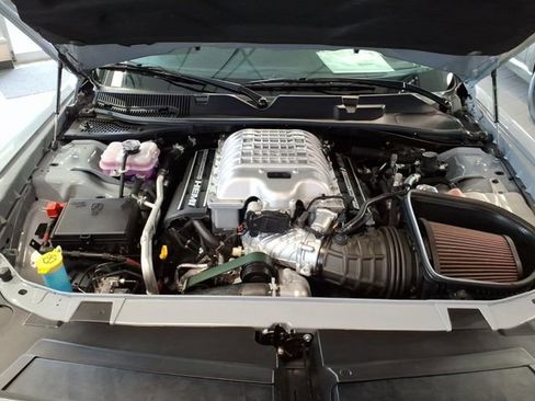 Used 2022 Dodge Challenger SRT Hellcat Redeye RWD image 7