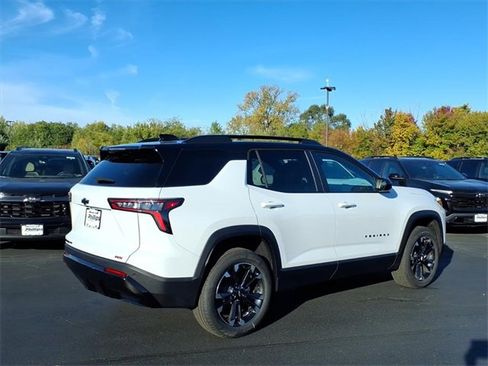 New 2026 Chevrolet Equinox RS image 3