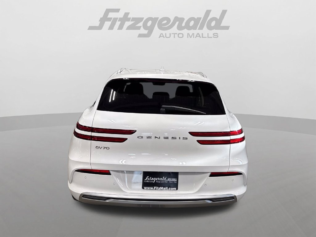 Used 2025 Genesis Electrified GV70 AWD/4WD image 6