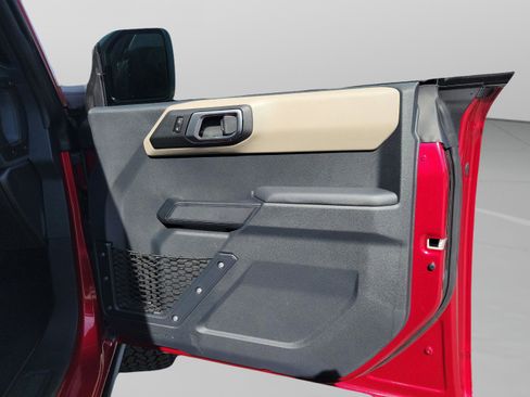 New 2025 Ford Bronco Big Bend w/ Black Diamond Package image 30