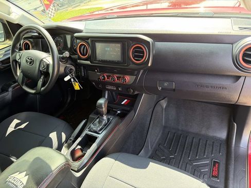 Used 2019 Toyota Tacoma SR w/ SR Convenience Package RWD image 15