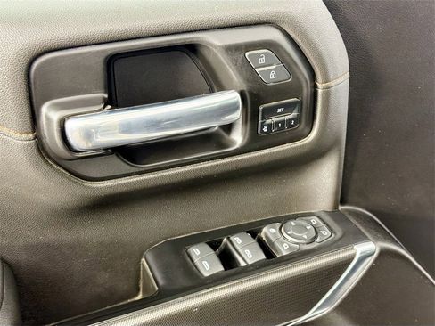 Used 2021 GMC Sierra 1500 AT4 image 16