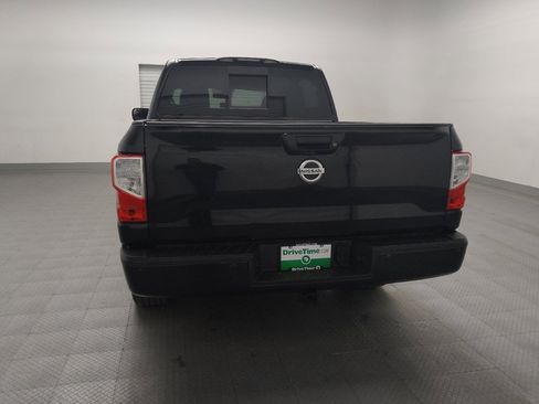 Used 2018 Nissan Titan SV w/ SV Convenience Package image 6
