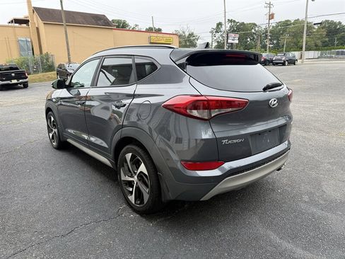 Used 2018 Hyundai Tucson Value w/ Cargo Package AWD/4WD image 5
