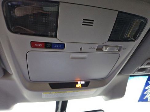 Used 2019 Subaru Legacy 2.5i Premium image 23