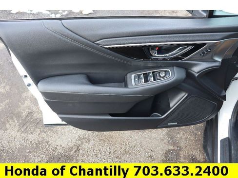 Used 2020 Subaru Outback Limited image 24